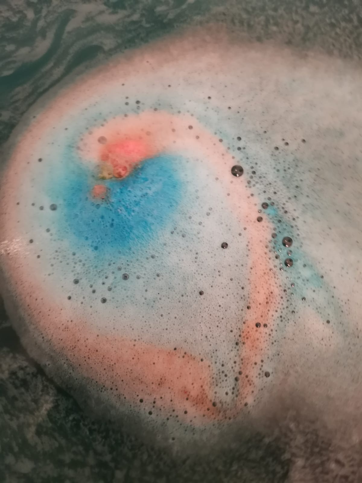 The Ultimate Buddies Nail and Bath Bomb Gift Pack
